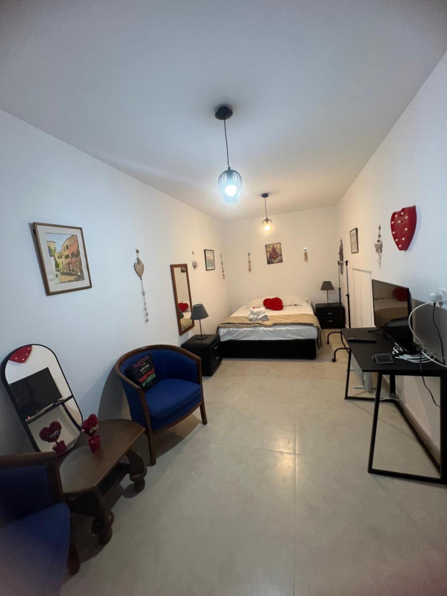 Charalambous Apartment Paphos Exterior photo
